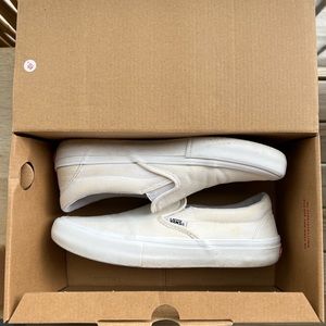 White vans slip on pro